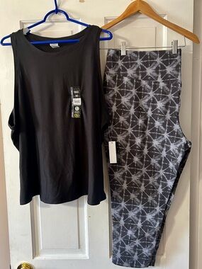 Women’s Terra & Sky Capri Leggings w/ Top 2x